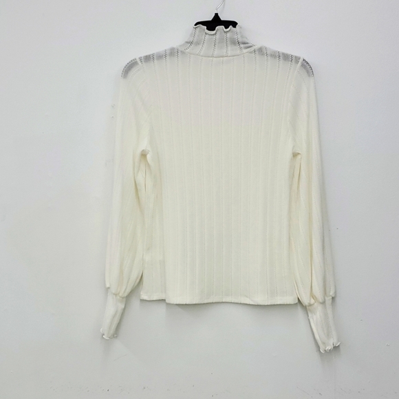 Essei White Lettuce Edge Rib Knit Long Sleeve Medium - Picture 4 of 4